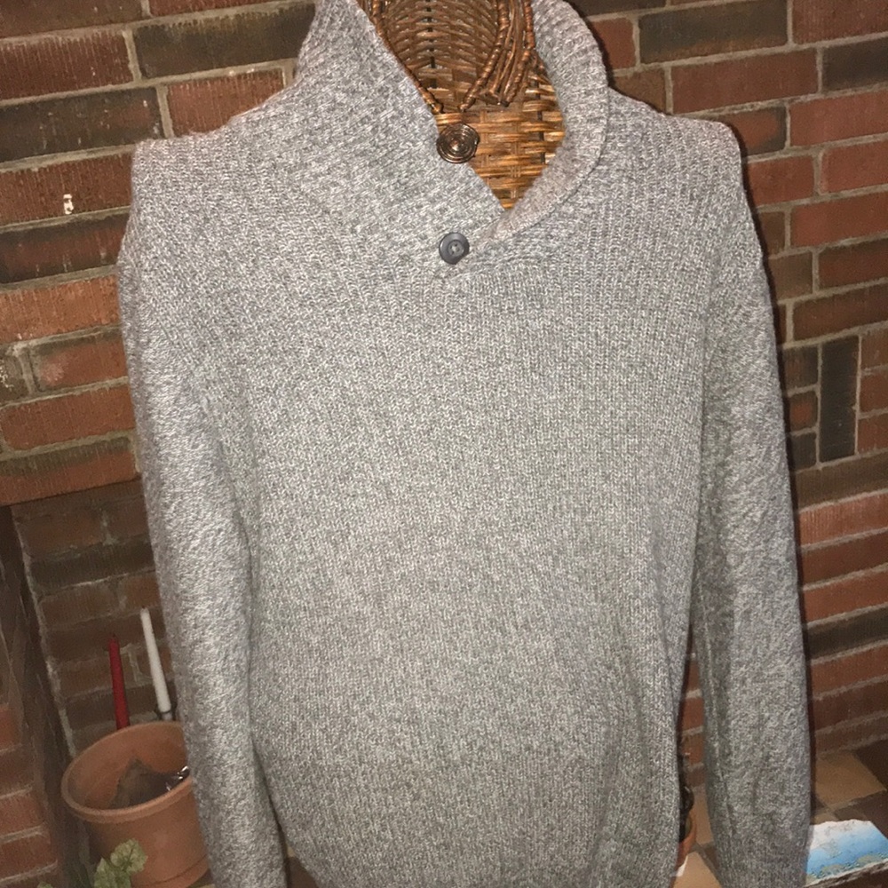 Urban pipeline sweater